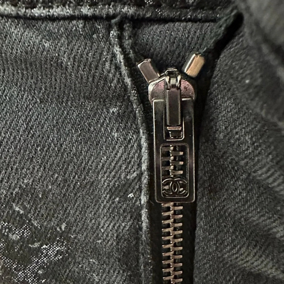 CHANEL Charcoal Skinny Jeans SZ FR 40, US 6 - Picture 7 of 15